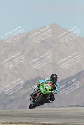 media/Sep-20-2025-Race Pace (Sat) [[d4e1b33f4d]]/Non Verified/Turn 9 (11am)/